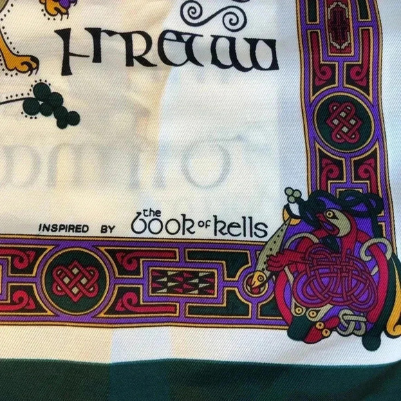Book of Kell’s Scarf - Picture 3 of 8